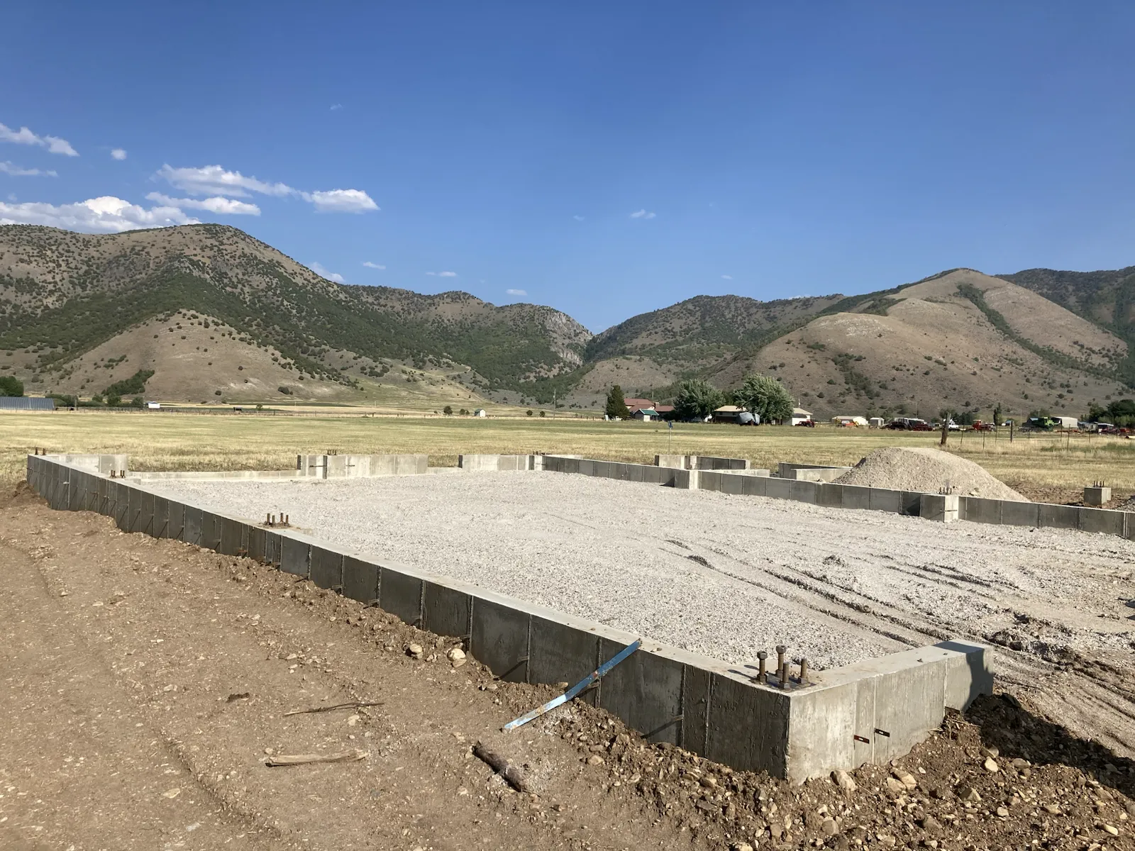 Mantua Steel Building Foundation — lead photo