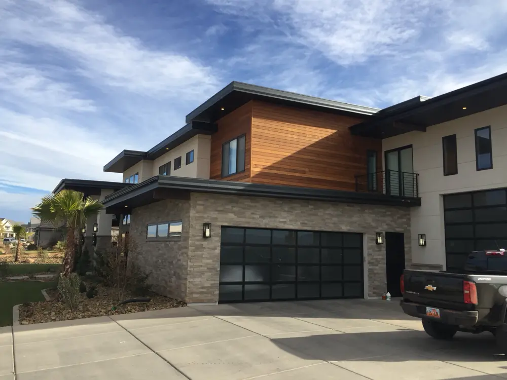 St. George Residence — photo 2