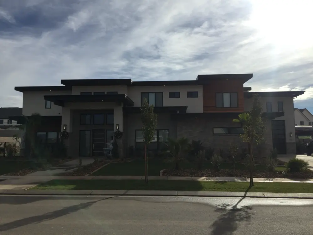 St. George Residence — photo 3